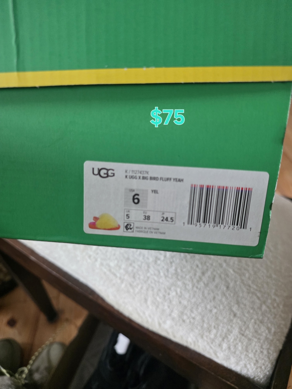 UGG Kids 6/Women's 7.5-8 Big Bird Fluff Slippers - Yellow Plush
